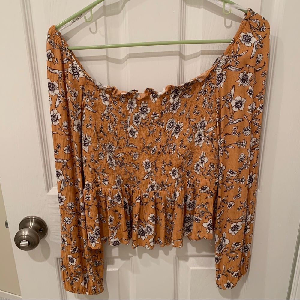 LIKE NEW Primark blouse. Size 8. Square neck.